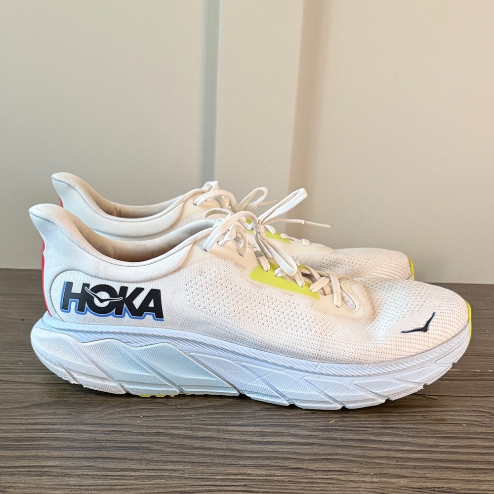 Hoka Arahi 7